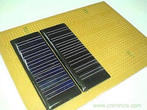 微型太陽能供電板DIY，給手電筒收音機供電