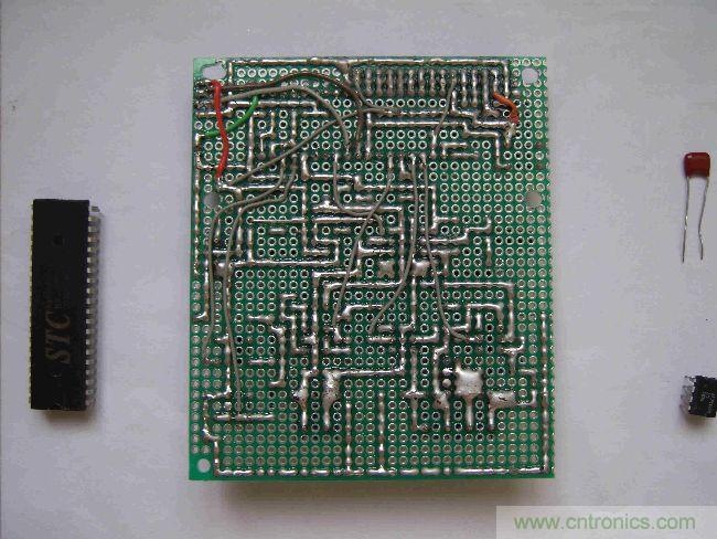 DIY集電容、電感和頻率為一體的測量儀器