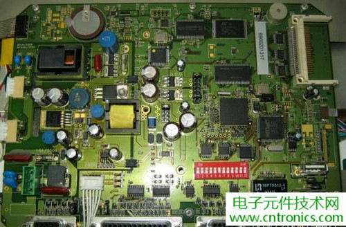 觸摸屏售價過萬？一臺工控設備觸摸屏拆解
