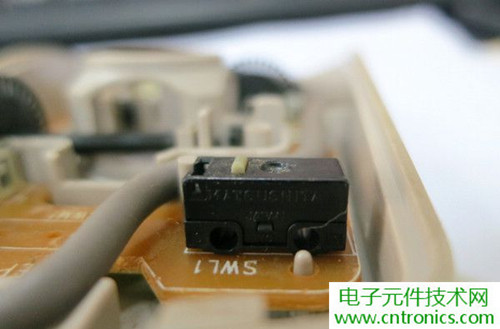 殿堂級機械鼠標(biāo)拆解:嘆精致做工!