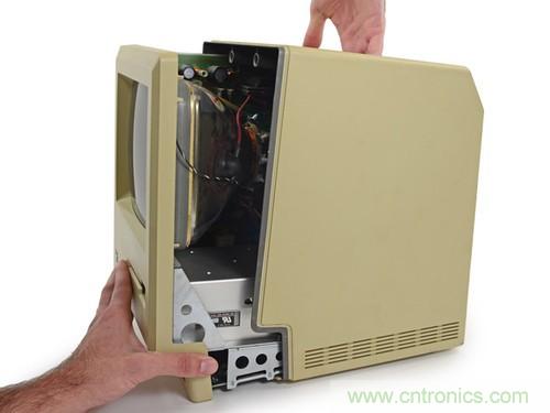 拆！古董級Macintosh 128K電腦