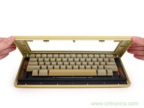 拆！古董級Macintosh 128K電腦