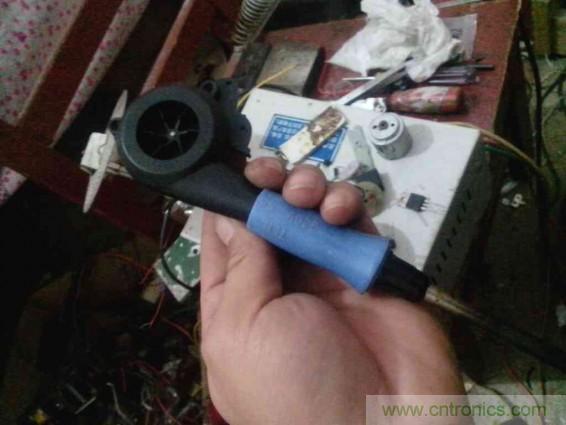 利用廢品制作熱風(fēng)槍！