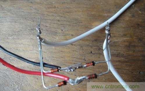 創(chuàng)意DIY！迷你風(fēng)力發(fā)電機(jī)！