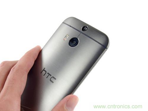 牛人強(qiáng)拆！新HTC One(M8)真機(jī)精密做工難修理