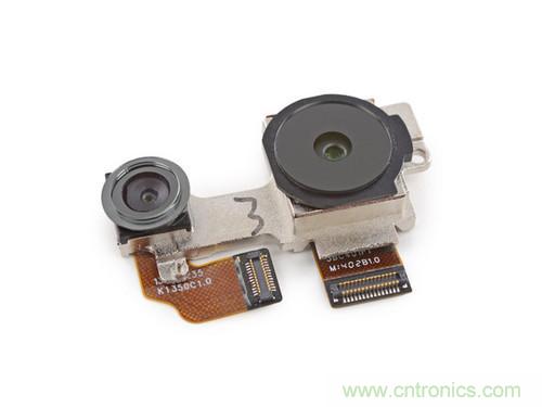 牛人強(qiáng)拆！新HTC One(M8)真機(jī)精密做工難修理