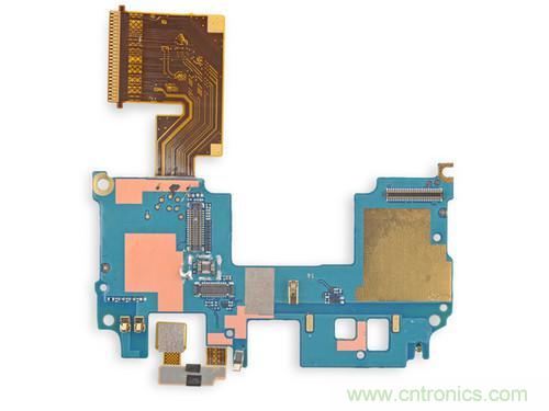牛人強(qiáng)拆！新HTC One(M8)真機(jī)精密做工難修理