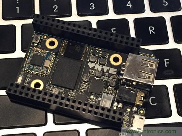 C.H.I.P. 和 Pi Zero超微型電腦——誰才是創客們心里的 No.1？