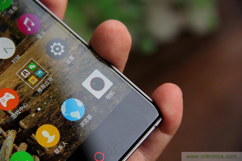 無(wú)邊框的 nubia Z9 ，一款既有驚喜，又有驚艷的智能手機(jī)