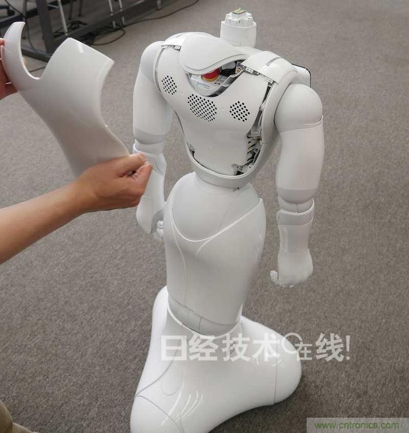 拆解筆記本不過癮，那就來拆拆日本情感機器人吧！