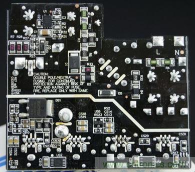 69元小米4口USB充電器詳細拆解,看完你也能DIY一個
