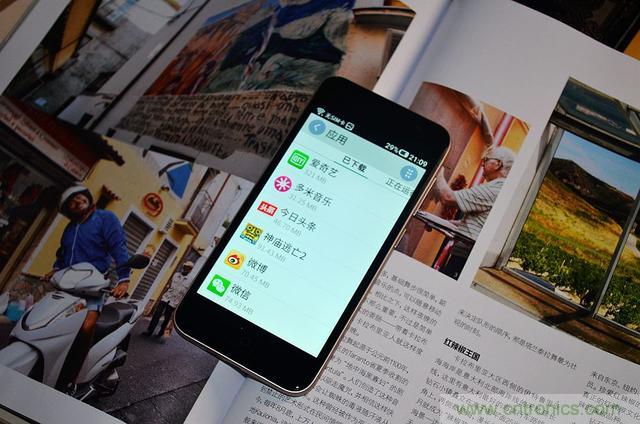 1599元，這款老年手機比小米note還貴100元