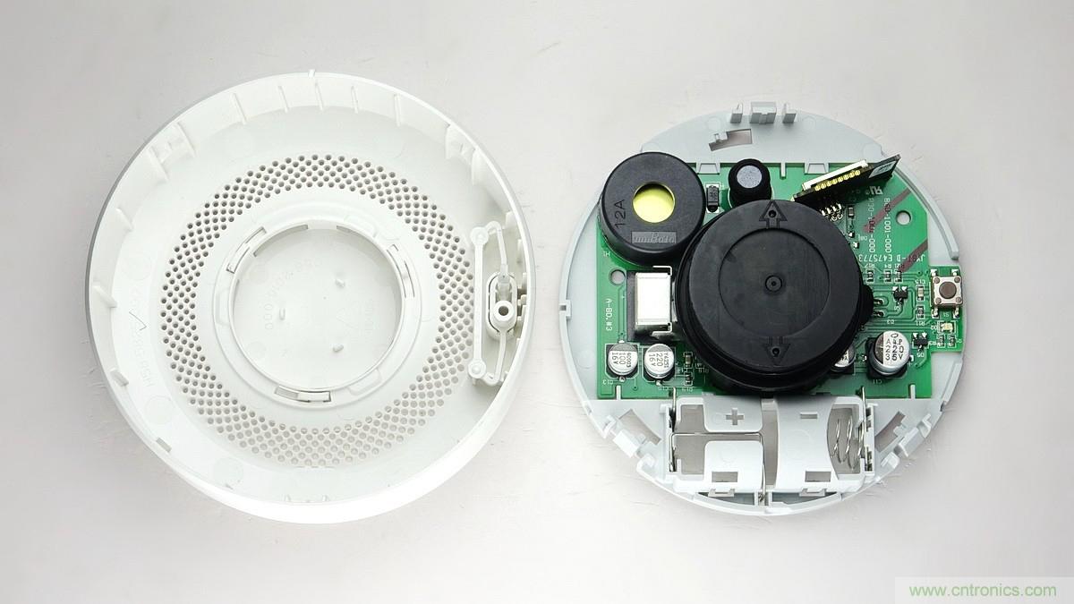 小米煙霧報警器拆解：一顆電池可用五年是如何做到的？