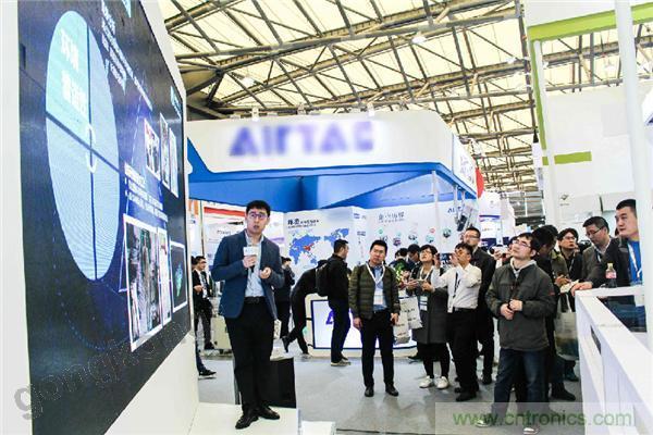 2019慕尼黑上海電子生產(chǎn)設(shè)備展,仙知機器人賦能電子制造物流智能化! 2019慕尼黑上海電子生產(chǎn)設(shè)備展,仙知機器人賦能電子制造物流智能化!